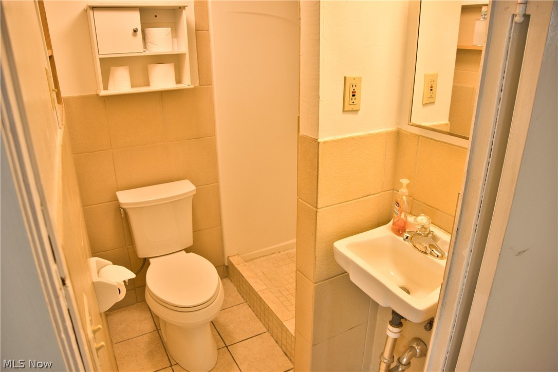 10855 Ronald Drive Parma OH 44130