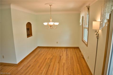 10855 Ronald Drive Parma OH 44130