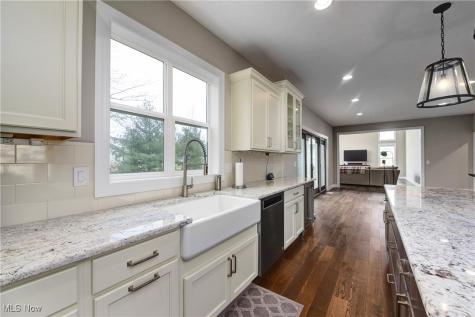 2716 Rocky Ridge Drive Westlake OH 44145