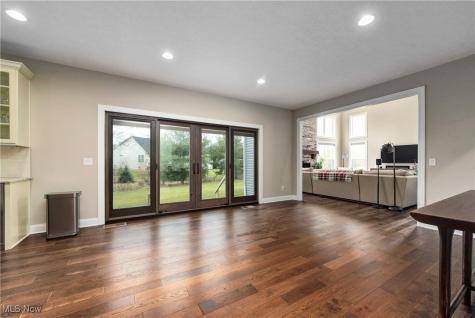 2716 Rocky Ridge Drive Westlake OH 44145