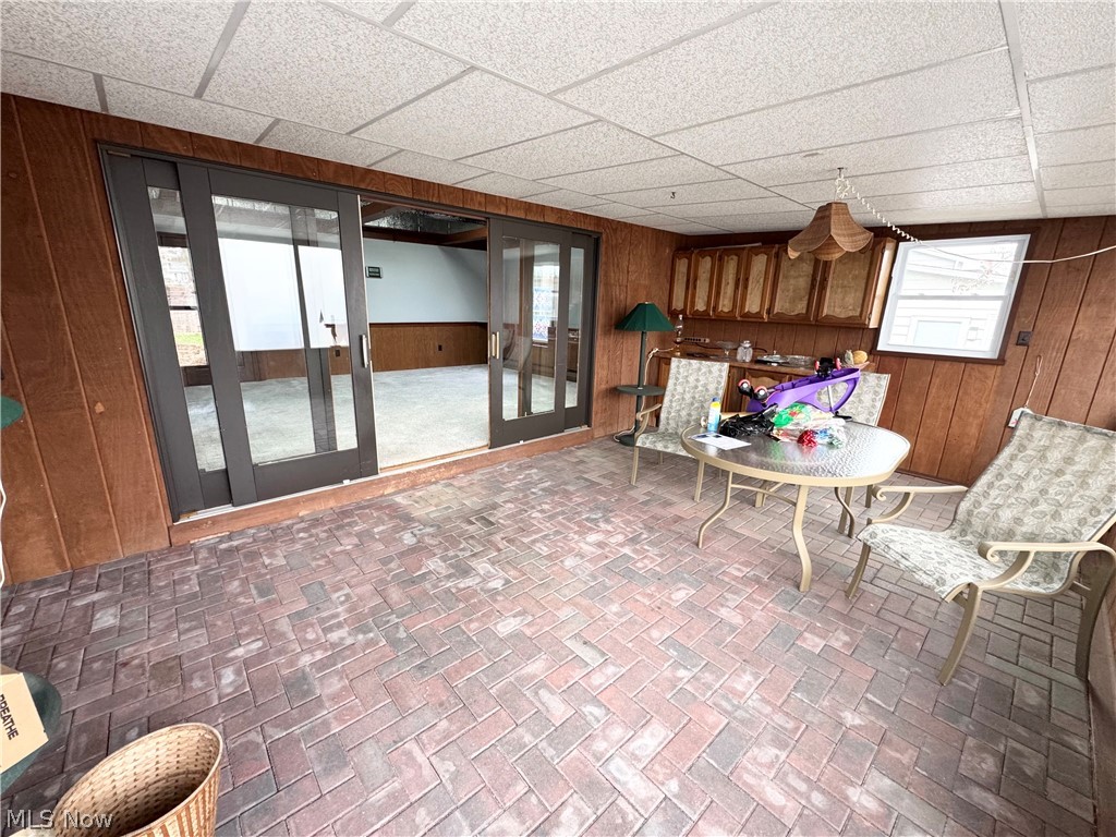 1945 Farmdale Avenue Mineral Ridge OH 44440