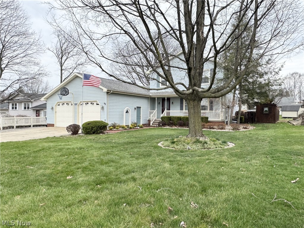 1945 Farmdale Avenue Mineral Ridge OH 44440