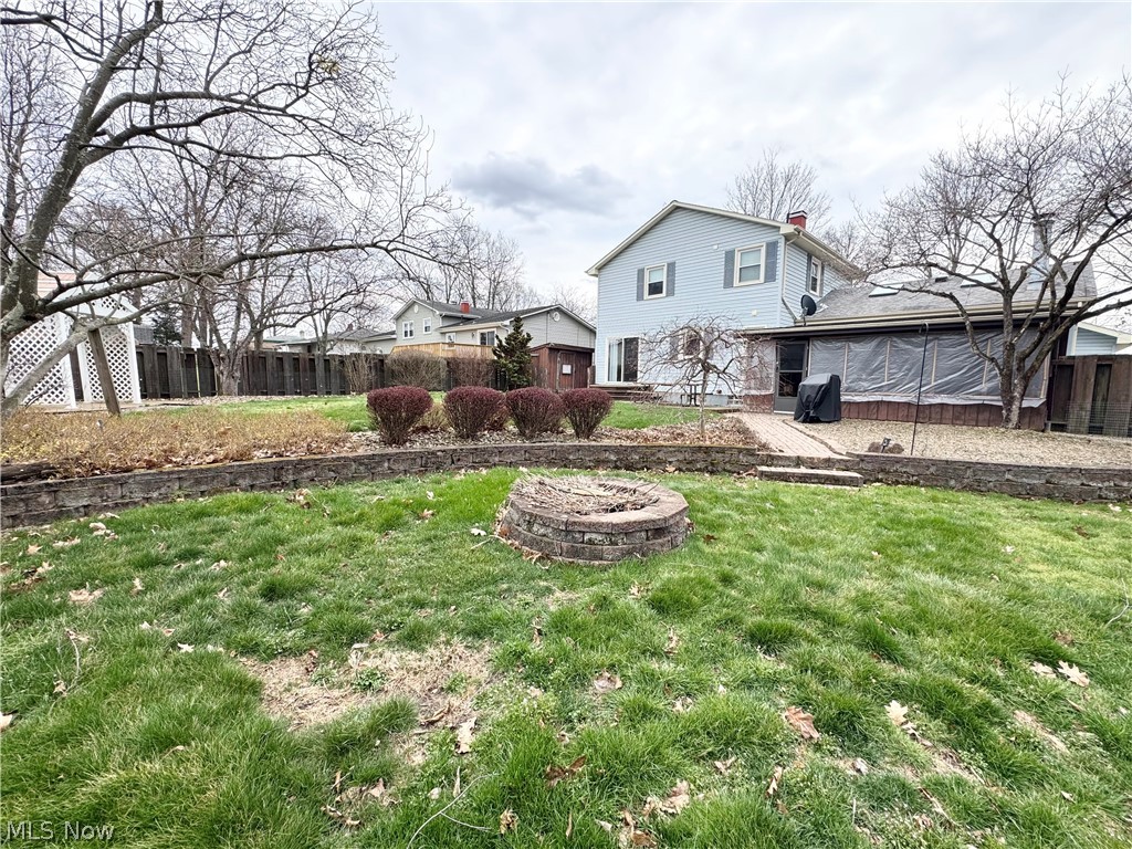 1945 Farmdale Avenue Mineral Ridge OH 44440