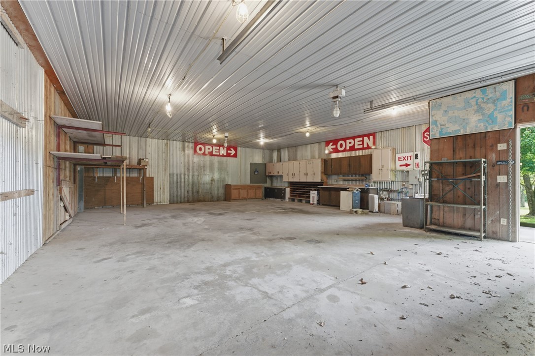 2184 Brenner Road NE Carrollton OH 44615