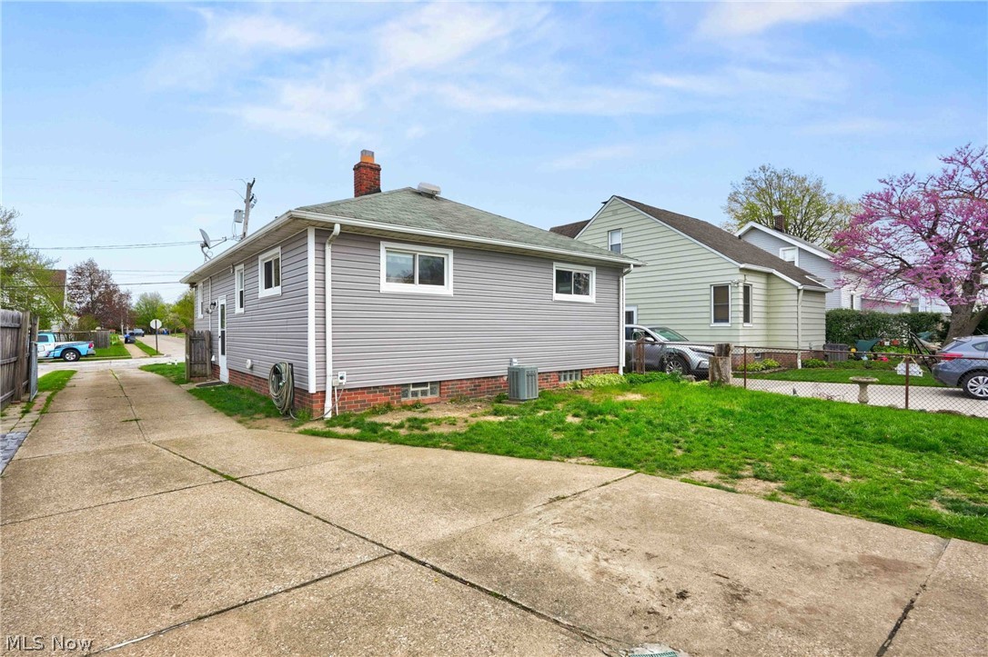 3124 W 142nd Street Cleveland OH 44111