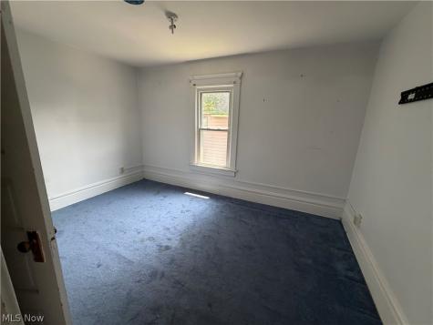 1273 Girard Street Akron OH 44301