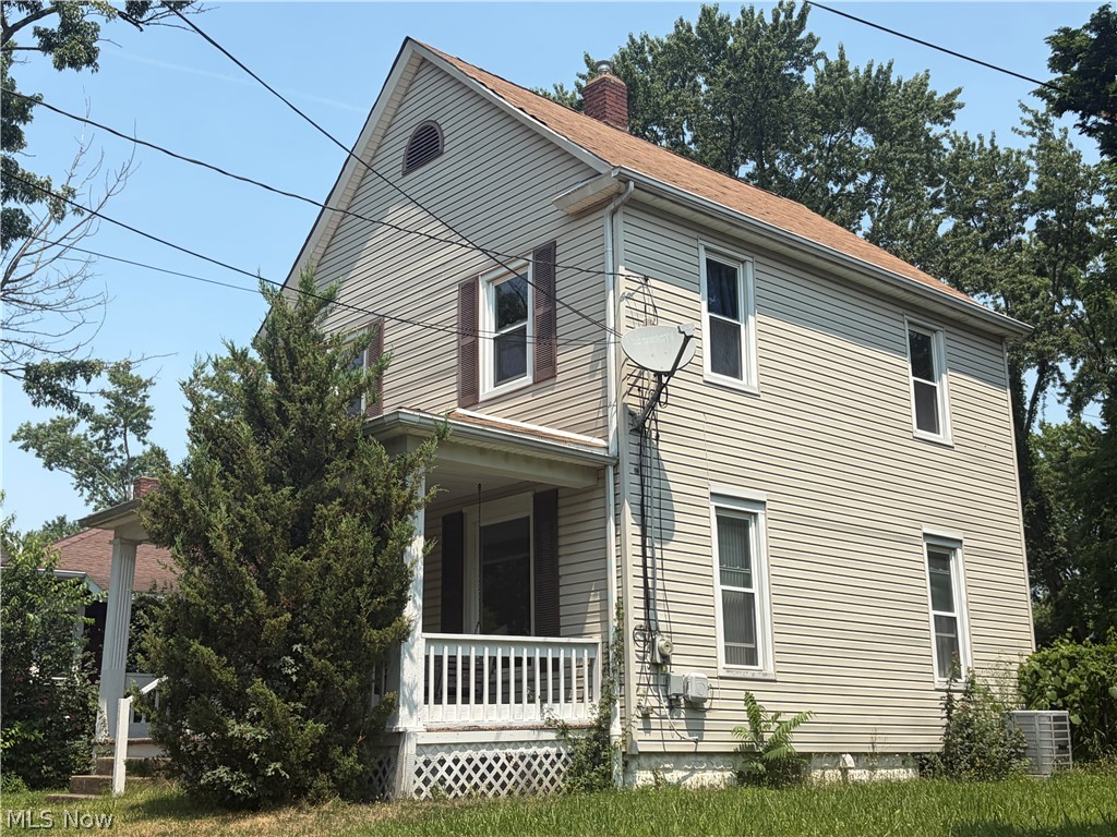1273 Girard Street Akron OH 44301