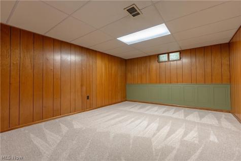 1715 Jackson Avenue NW Massillon OH 44646