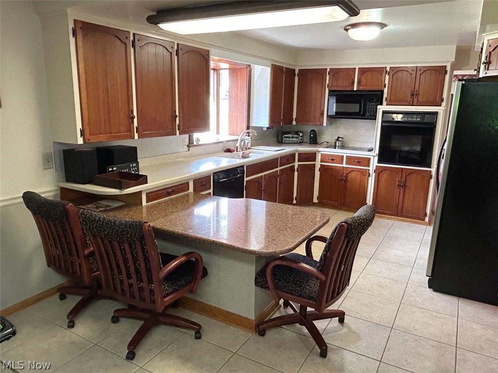7470 Gayview Street Louisville OH 44641