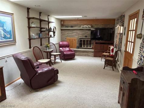 7470 Gayview Street Louisville OH 44641