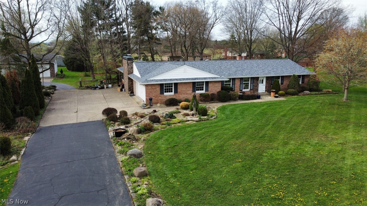 7470 Gayview Street Louisville OH 44641