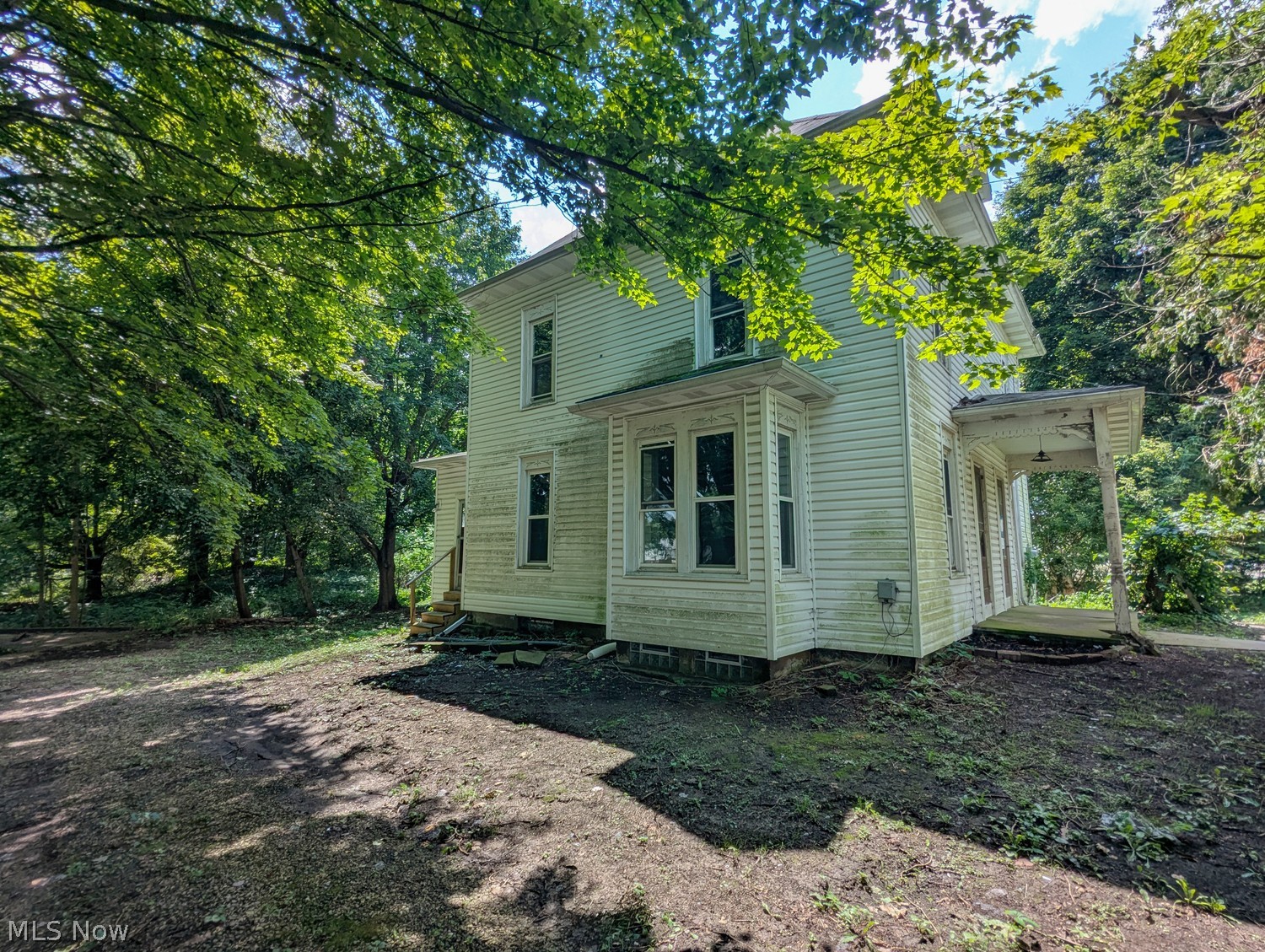 2580 Edison Street NW Uniontown OH 44685