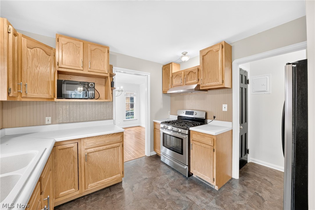 1515 Bunts Road Lakewood OH 44107