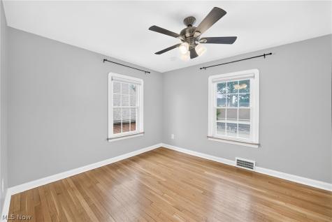 1515 Bunts Road Lakewood OH 44107