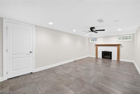 1515 Bunts Road Lakewood OH 44107