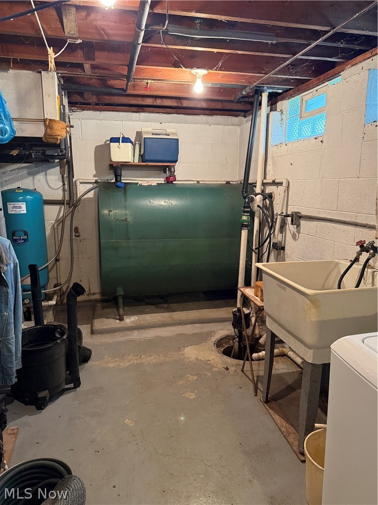 10993 Claridon Troy Road Chardon OH 44024