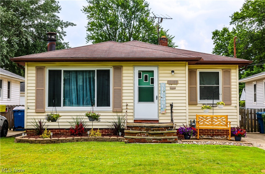 11109 Meadowbrook Drive Parma Heights OH 44130