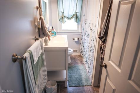 11109 Meadowbrook Drive Parma Heights OH 44130