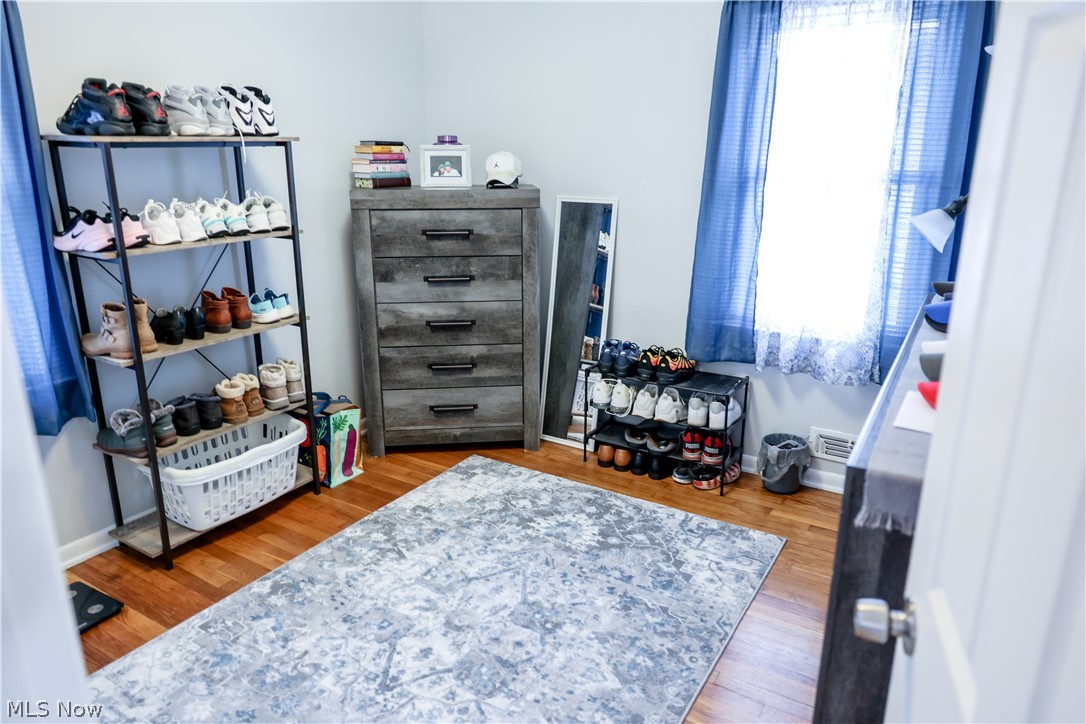 11109 Meadowbrook Drive Parma Heights OH 44130