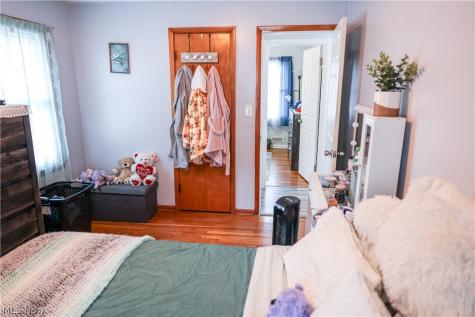 11109 Meadowbrook Drive Parma Heights OH 44130