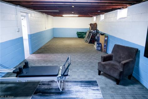 11109 Meadowbrook Drive Parma Heights OH 44130