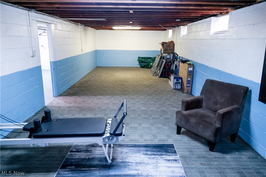 11109 Meadowbrook Drive Parma Heights OH 44130