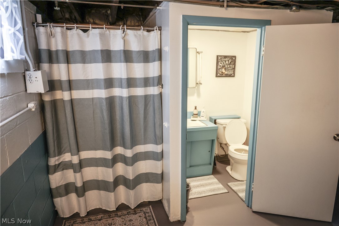 11109 Meadowbrook Drive Parma Heights OH 44130