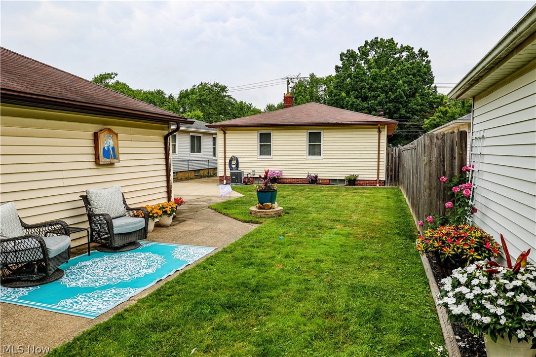 11109 Meadowbrook Drive Parma Heights OH 44130