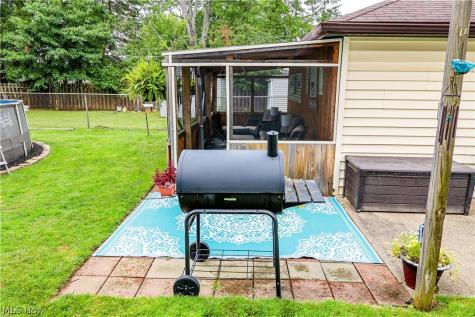 11109 Meadowbrook Drive Parma Heights OH 44130