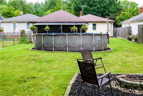 11109 Meadowbrook Drive Parma Heights OH 44130