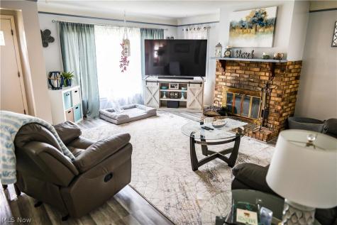 11109 Meadowbrook Drive Parma Heights OH 44130