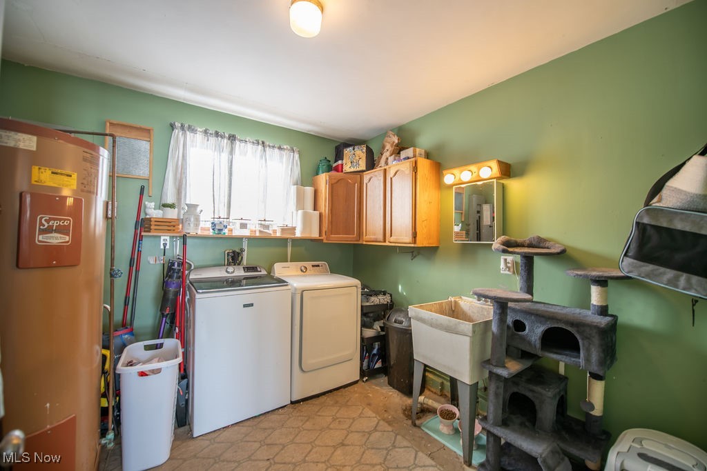 4022 State Route 516 NW Dover OH 44622