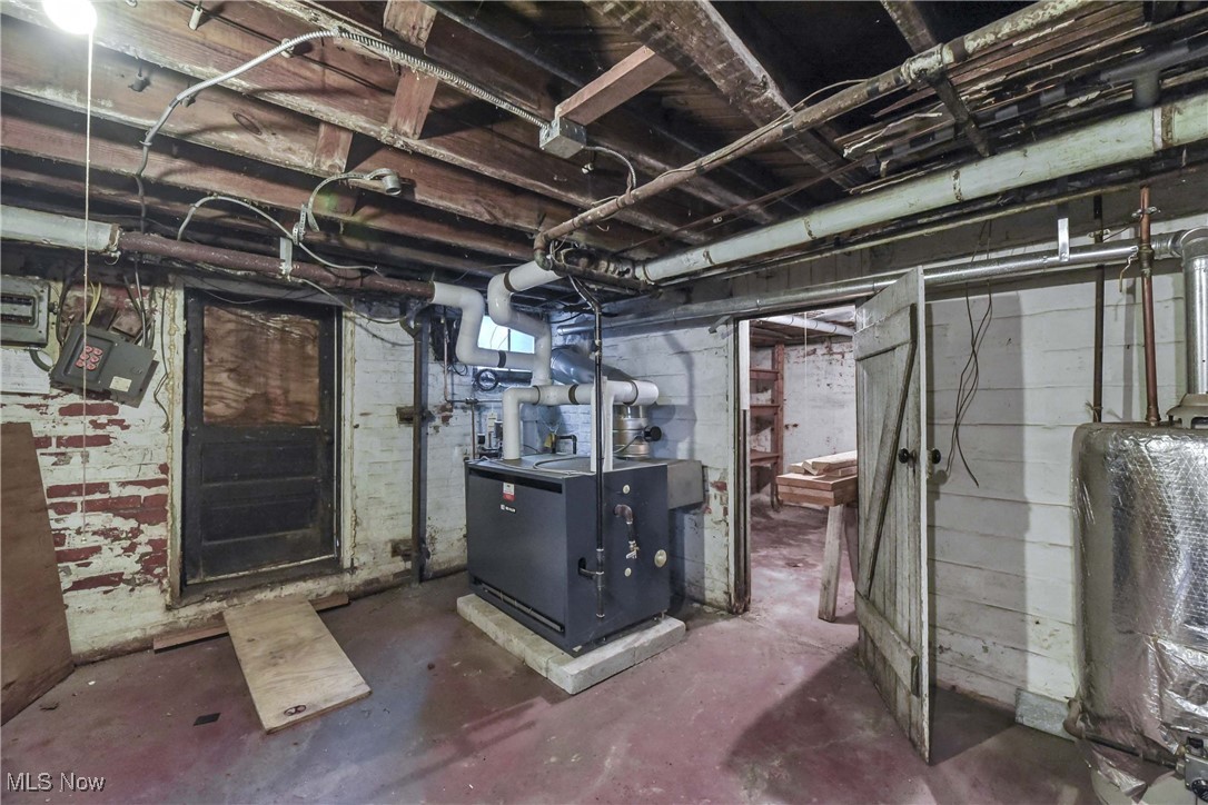 10102 Lake Avenue Cleveland OH 44102