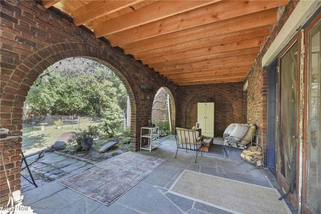 10102 Lake Avenue Cleveland OH 44102