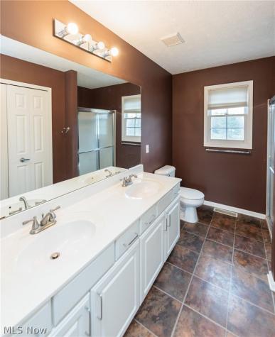 17918 Princeton Circle Strongsville OH 44149