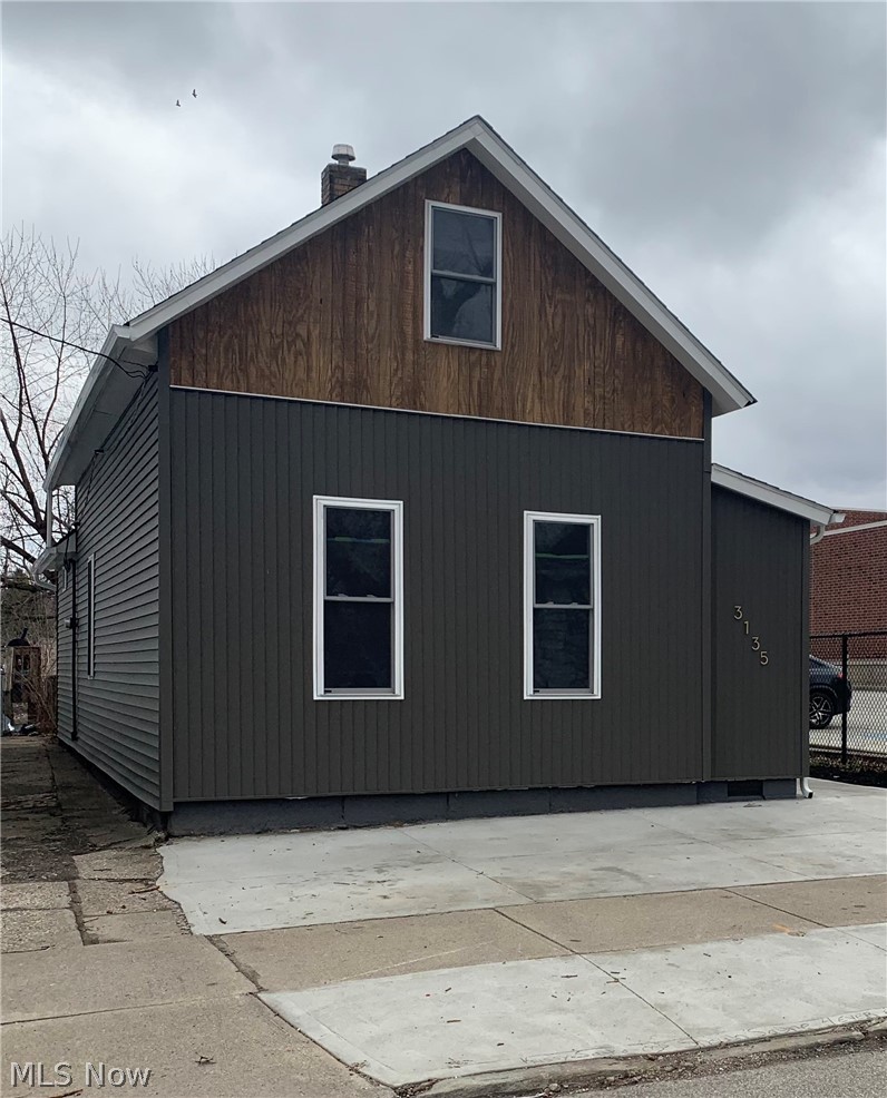 3135 W 46th Street Cleveland OH 44102