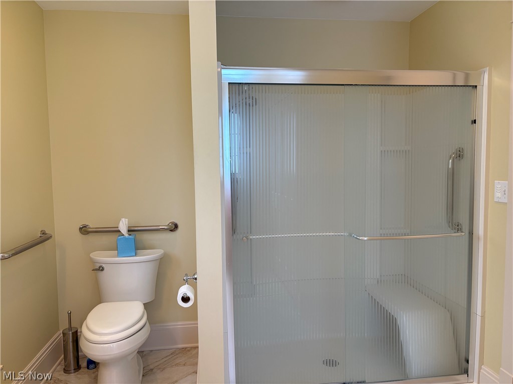 1221 Andrews Avenue Lakewood OH 44107