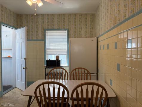 1221 Andrews Avenue Lakewood OH 44107