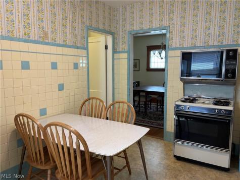 1221 Andrews Avenue Lakewood OH 44107