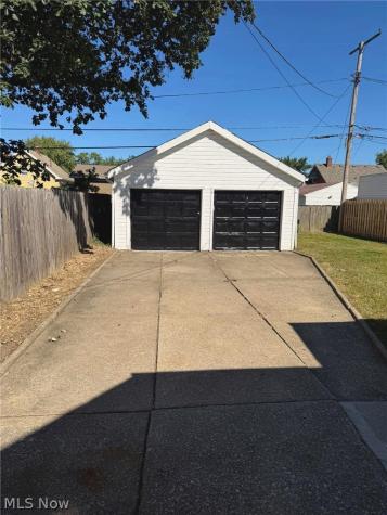 22401 Arms Avenue Euclid OH 44123