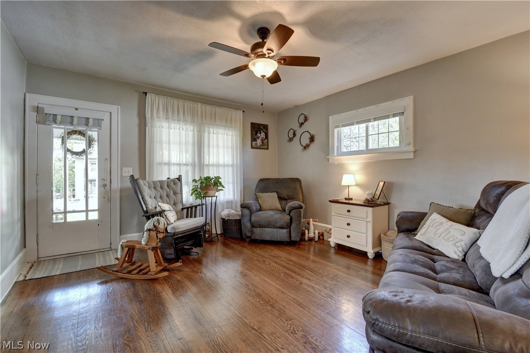 917 W Main Street Sugarcreek OH 44681