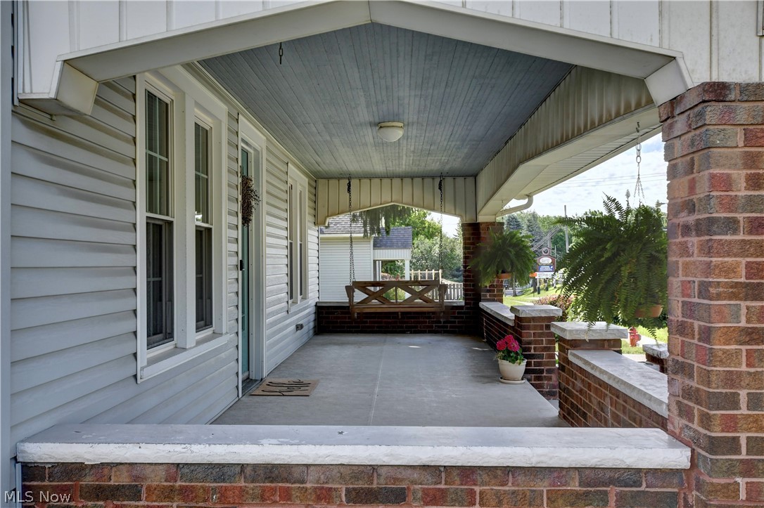 917 W Main Street Sugarcreek OH 44681