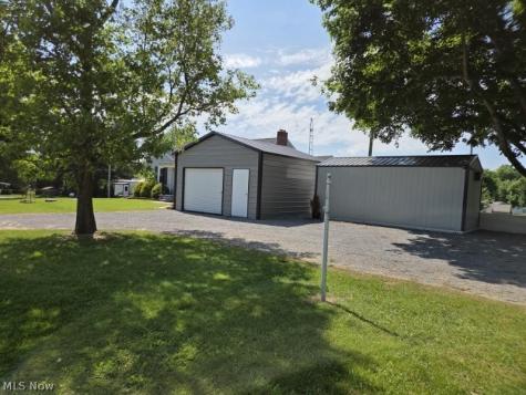 15090 Louisville Street NE Minerva OH 44657