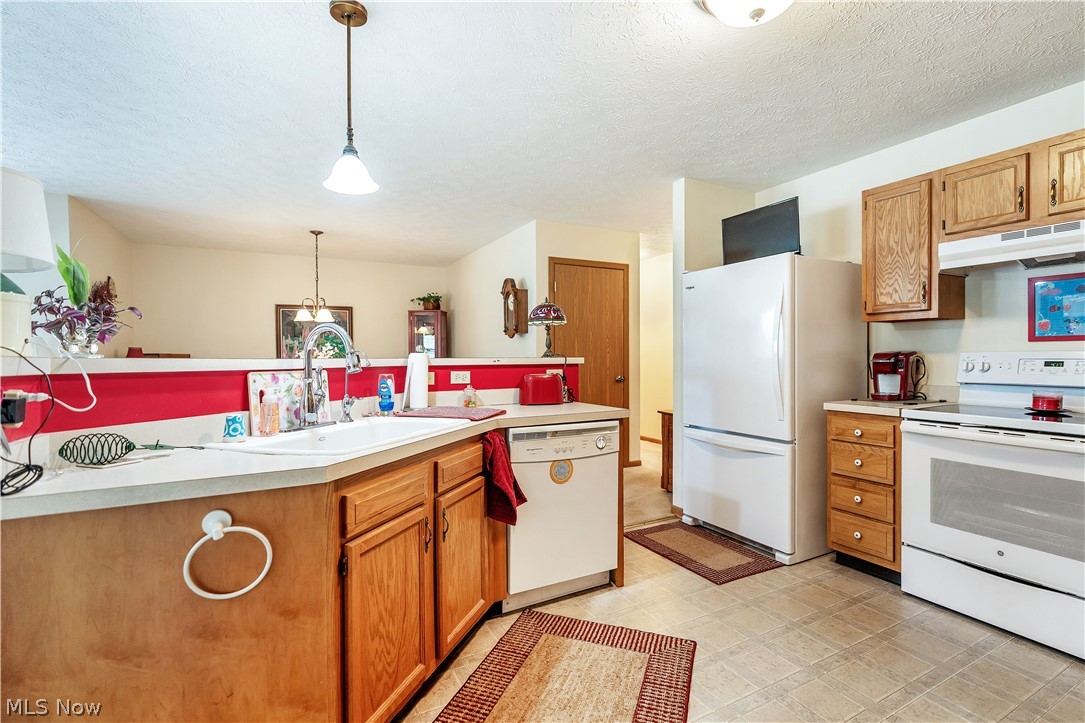 3474 Dauphin Drive NE Canton OH 44721