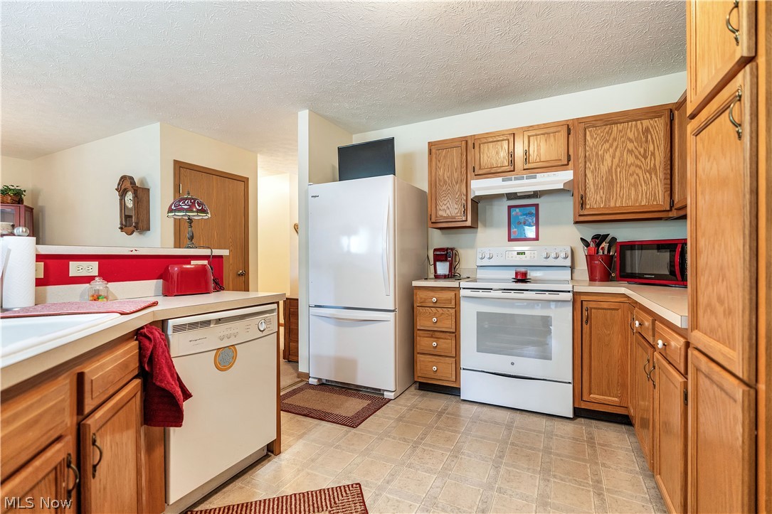3474 Dauphin Drive NE Canton OH 44721