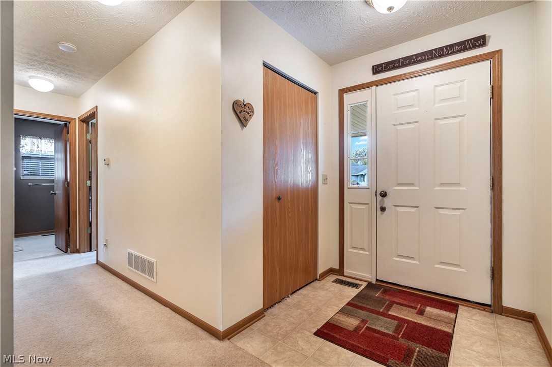 3474 Dauphin Drive NE Canton OH 44721