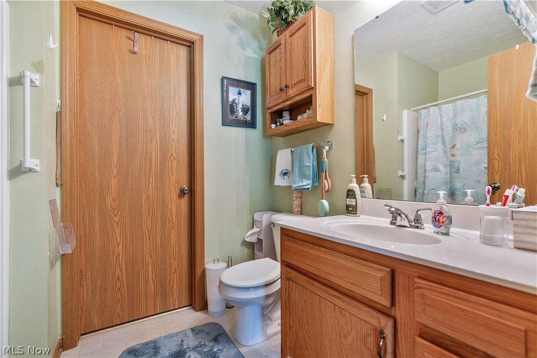 3474 Dauphin Drive NE Canton OH 44721