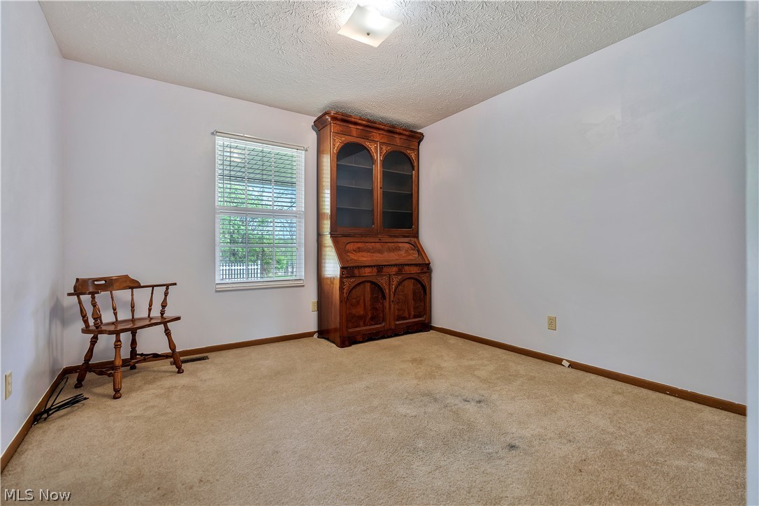 3474 Dauphin Drive NE Canton OH 44721