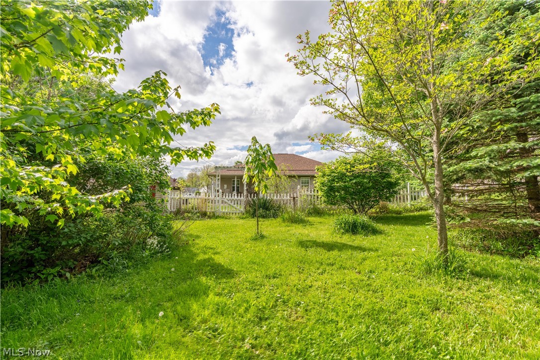 3474 Dauphin Drive NE Canton OH 44721