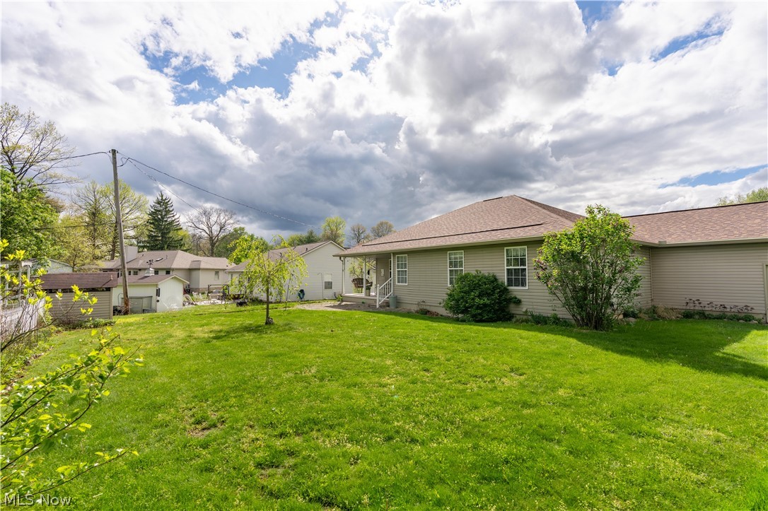 3474 Dauphin Drive NE Canton OH 44721